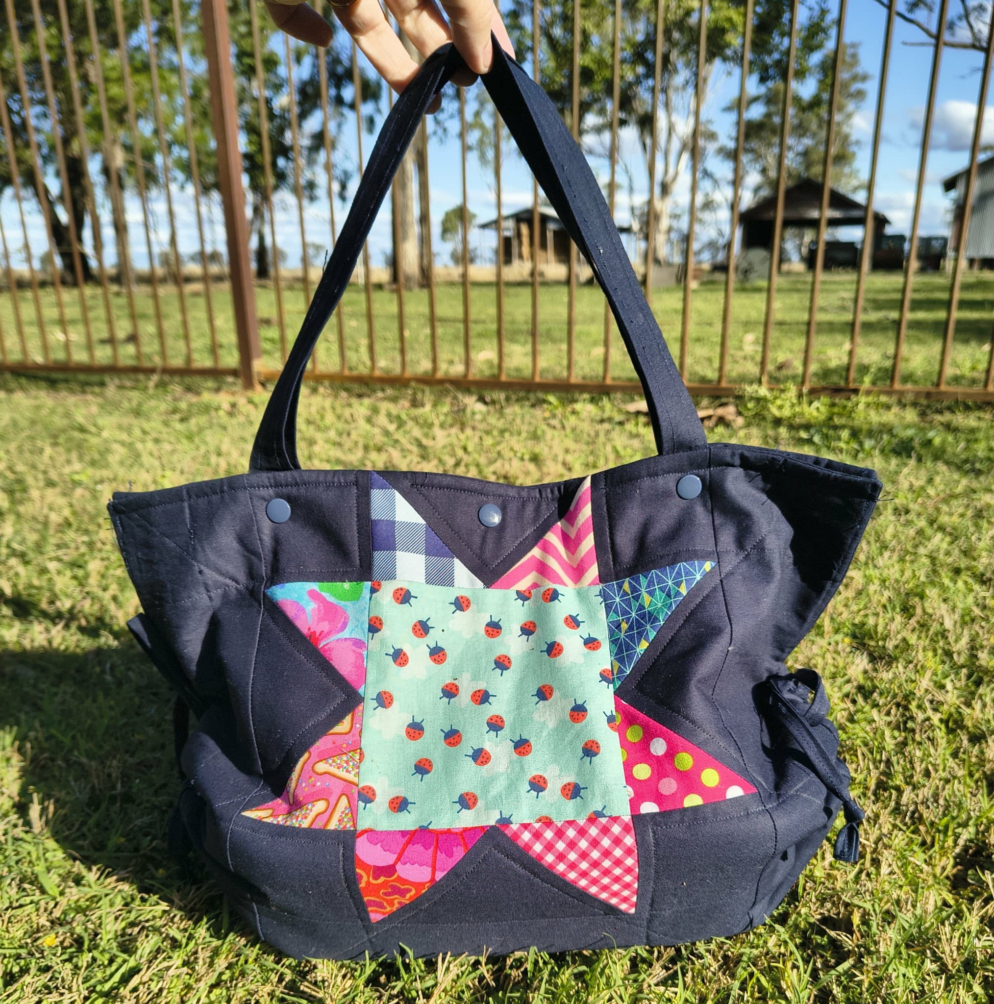 Sawtooth Casserole Carrier Sewing Pattern - Image 11